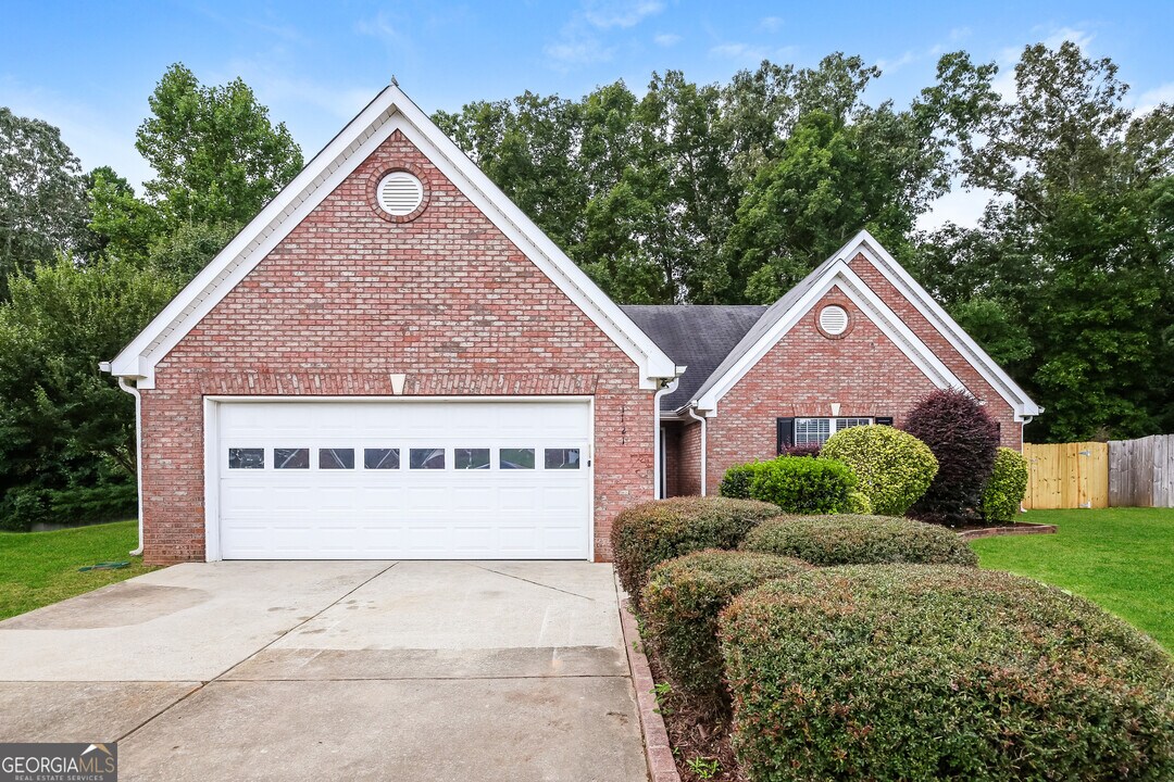 1121 Ludwick Way in Lawrenceville, GA - Building Photo