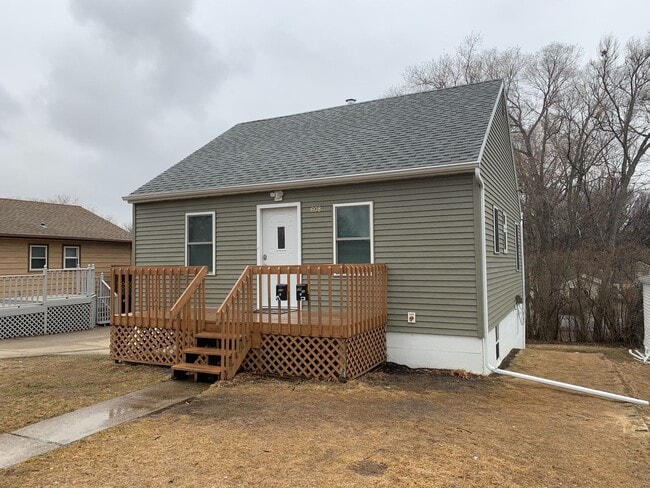 property at 608 N 19th St