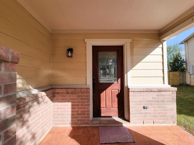 property at 16306 Kendons Way Ln