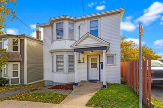 91 Barters Hill in St John's, NL - Building Photo - Building Photo