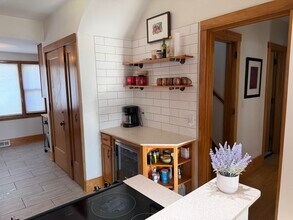 18 Rustic Ldg W in Minneapolis, MN - Building Photo - Building Photo