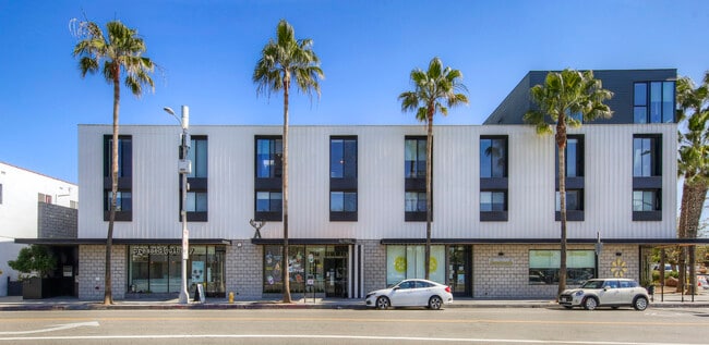 Abbot Lofts
