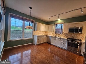 223 Pinecrest Ln in Lansdale, PA - Building Photo - Building Photo