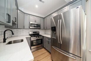 62 Van Reipen Ave in Jersey City, NJ - Building Photo
