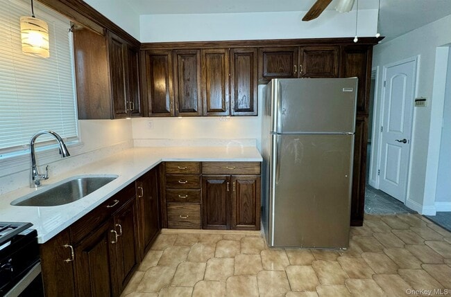 15-14 200th St in Queens, NY - Building Photo - Building Photo