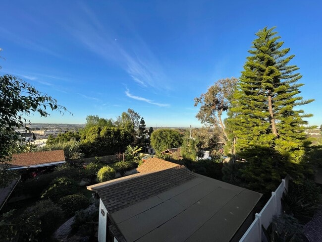 property at 1346 Dorcas St