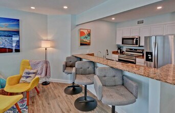 200 Padre Blvd in South Padre Island, TX - Building Photo - Building Photo