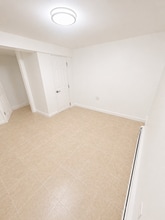 2408 Beverley Rd, Unit Lower Level in Brooklyn, NY - Foto de edificio - Building Photo