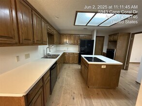 5943 Cape Coral Dr in Austin, TX - Building Photo - Building Photo