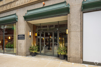 Concord City Centre Lofts in Chicago, IL - Foto de edificio - Building Photo