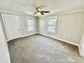 3634 Pearson Rd in Memphis, TN - Foto de edificio - Building Photo