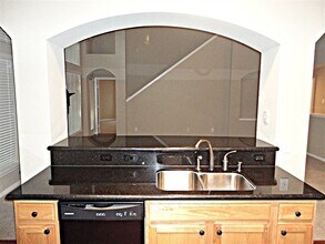 8731 Camber Brook Dr in Houston, TX - Building Photo - Building Photo