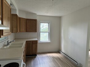 71 Powers Rockwell Ln in Martinsburg, WV - Building Photo - Building Photo