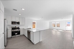 9326 Speckled Trout Dr in Baytown, TX - Building Photo