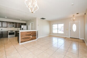 768 Pelican Ct in Kissimmee, FL - Building Photo - Building Photo