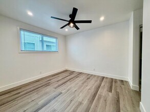 2027 W 157th St, Unit 2 in Gardena, CA - Building Photo - Building Photo