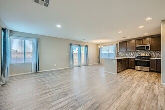3605 Zug Bug St in North Las Vegas, NV - Building Photo - Building Photo