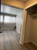 219 Queen Anne Ave N in Seattle, WA - Building Photo
