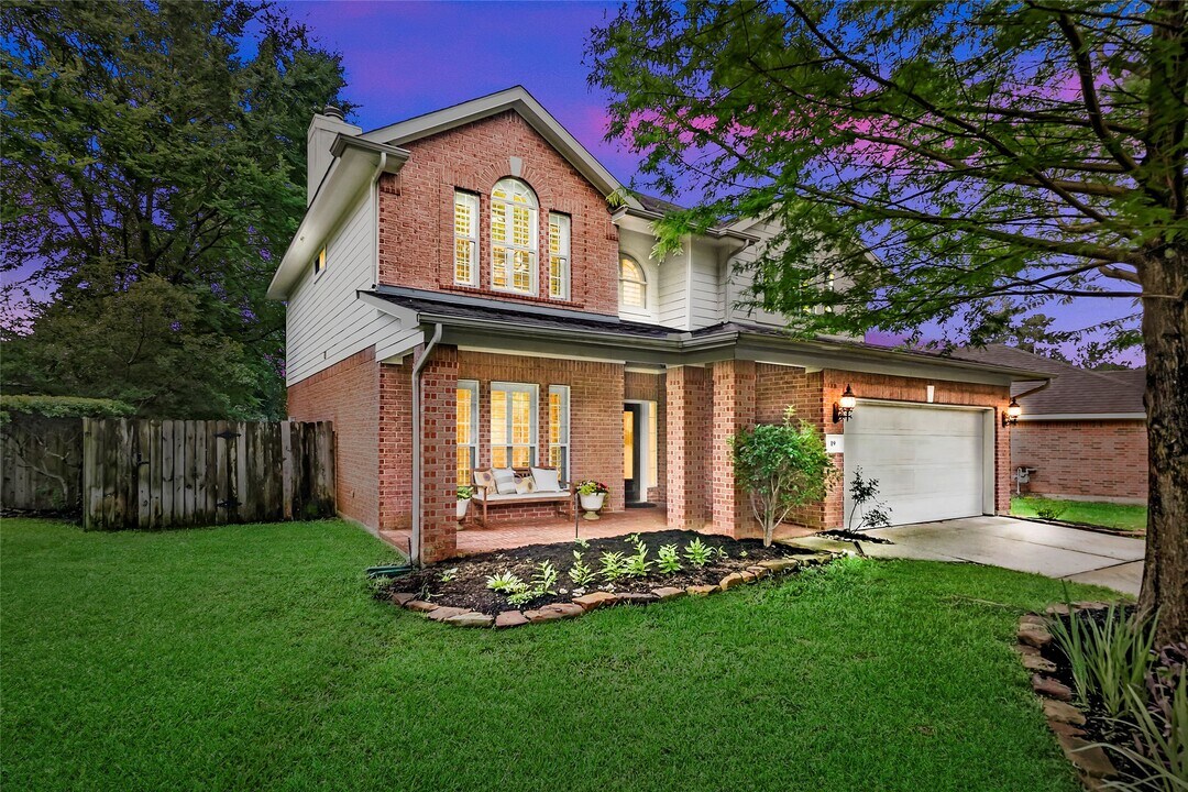 19 Heron Hollow Ct in Spring, TX - Building Photo