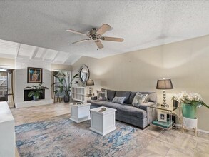 1607 Coronado Hills Dr in Austin, TX - Building Photo - Building Photo