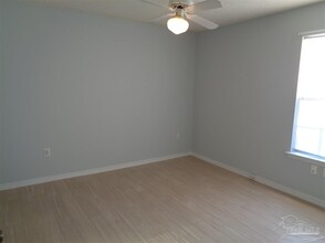 2111 Karlburg Dr in Pensacola, FL - Building Photo - Building Photo