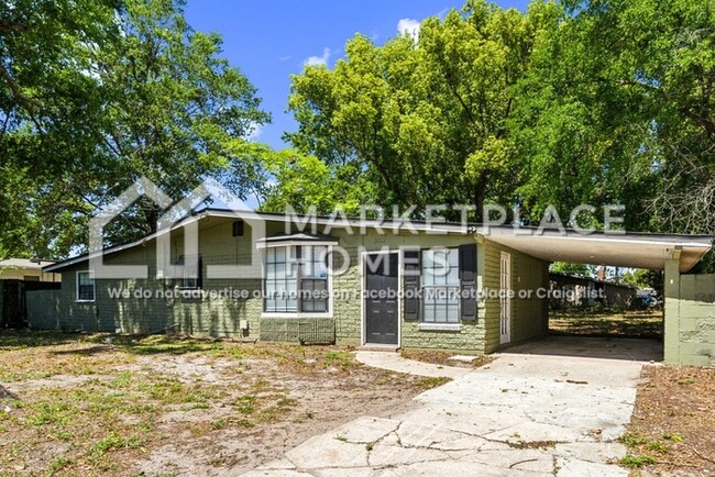 property at 7711 Lazeau Dr