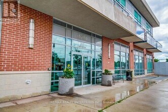 215 Queen St E in Brampton, ON - Building Photo - Building Photo