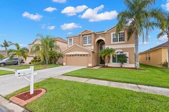 11303 Village Brook Dr in Riverview, FL - Building Photo - Building Photo