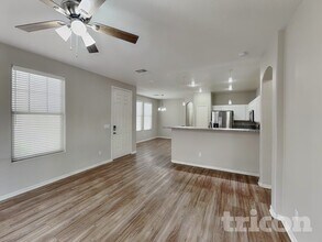 6712 Black Oil Dr in Las Vegas, NV - Building Photo - Building Photo