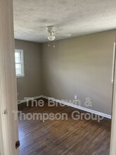 356 Radcliffe Rd in Lexington, KY - Building Photo - Building Photo