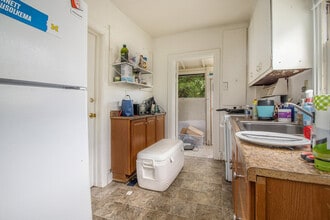 927 S Division St in Ann Arbor, MI - Building Photo - Building Photo