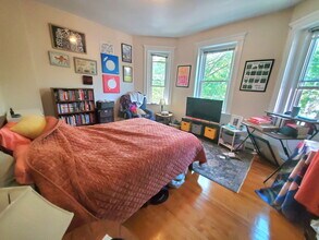 280 Brookline St in Cambridge, MA - Building Photo - Building Photo