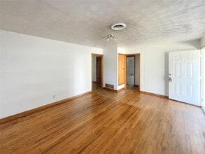 404 S Coppell Rd in Coppell, TX - Building Photo - Building Photo