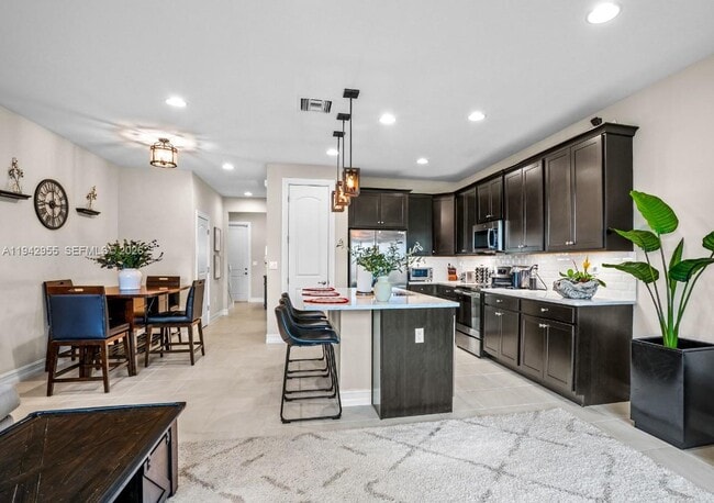 10103 Akenside Dr in Boca Raton, FL - Building Photo - Building Photo