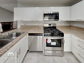 2254 Sierra Sunrise St in Las Vegas, NV - Building Photo - Building Photo