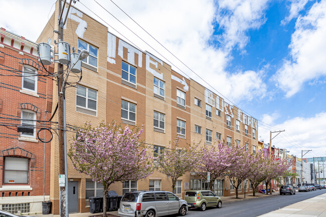 Cherry Commons in Philadelphia, PA - Foto de edificio - Building Photo