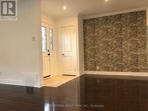 55 Kenton Dr in Toronto, ON - Building Photo - Building Photo