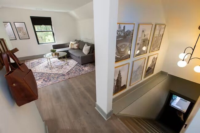 18115 Nottingham Rd, Unit Windom 3 in Cleveland, OH - Building Photo - Building Photo