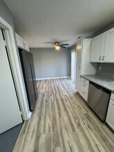 30 Apple Ln in Cincinnati, OH - Building Photo - Building Photo