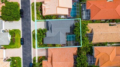 23330 Torre Cir in Boca Raton, FL - Building Photo - Building Photo