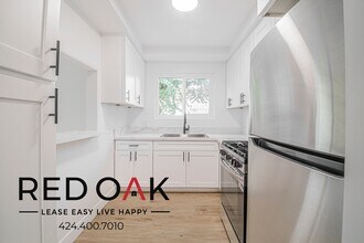 812 Westbourne Dr in West Hollywood, CA - Building Photo - Building Photo