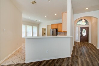 71 N Abram Cir in Spring, TX - Building Photo - Building Photo