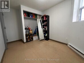 99 Bellevue Ave in Toronto, ON - Building Photo - Building Photo