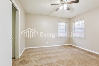 8704 Duncan Dr in Little Rock, AR - Building Photo - Building Photo