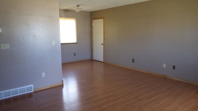 4711 Trail Dr in Rapid City, SD - Building Photo - Building Photo
