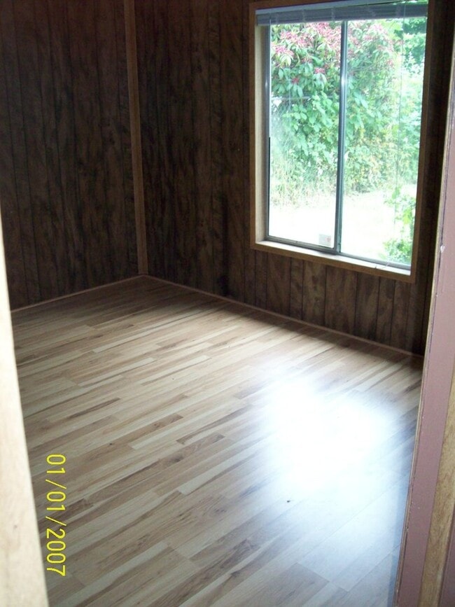 1707 9th Ave in Sweet Home, OR - Building Photo - Building Photo