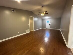 7720 Jansen Rd in Pensacola, FL - Building Photo - Building Photo