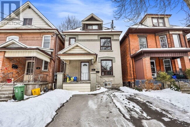 97 Garfield Ave S