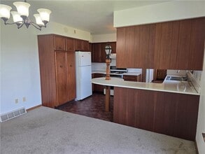 719 W Old Rte 422 in Butler, PA - Building Photo - Building Photo