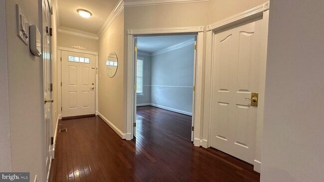 938 Dutch Dr in Norristown, PA - Building Photo - Building Photo